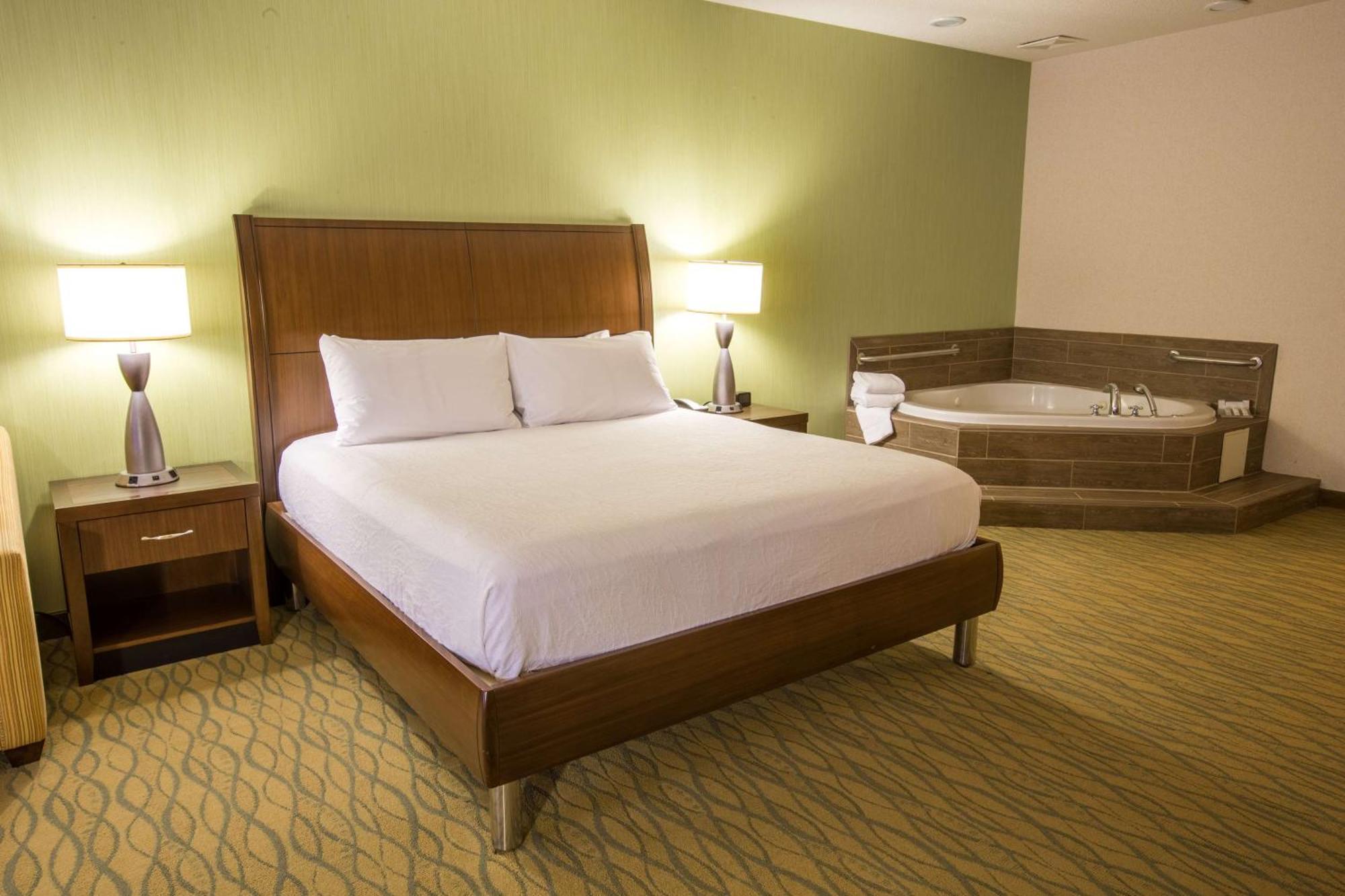 Hilton Garden Inn Стейт-Колледж Екстер'єр фото